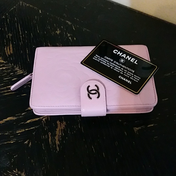 CHANEL Handbags - Authentic Chanel camellia wallet